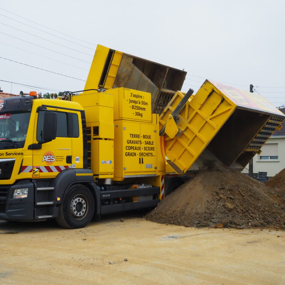 Camions AES - Groupe Charpentier